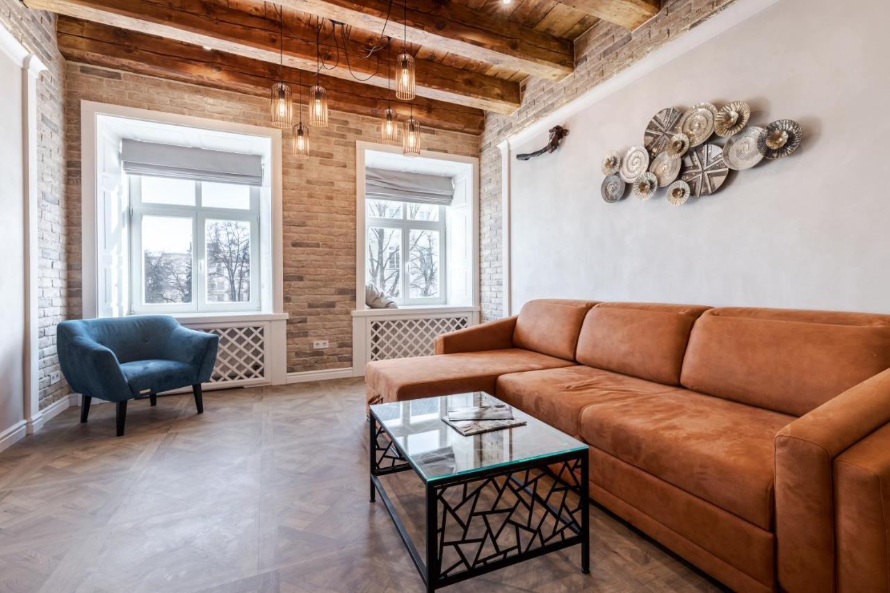 View On Rynok Square Apartments Lviv Extérieur photo