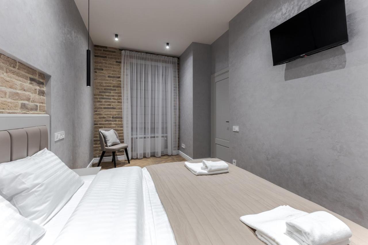 View On Rynok Square Apartments Lviv Extérieur photo
