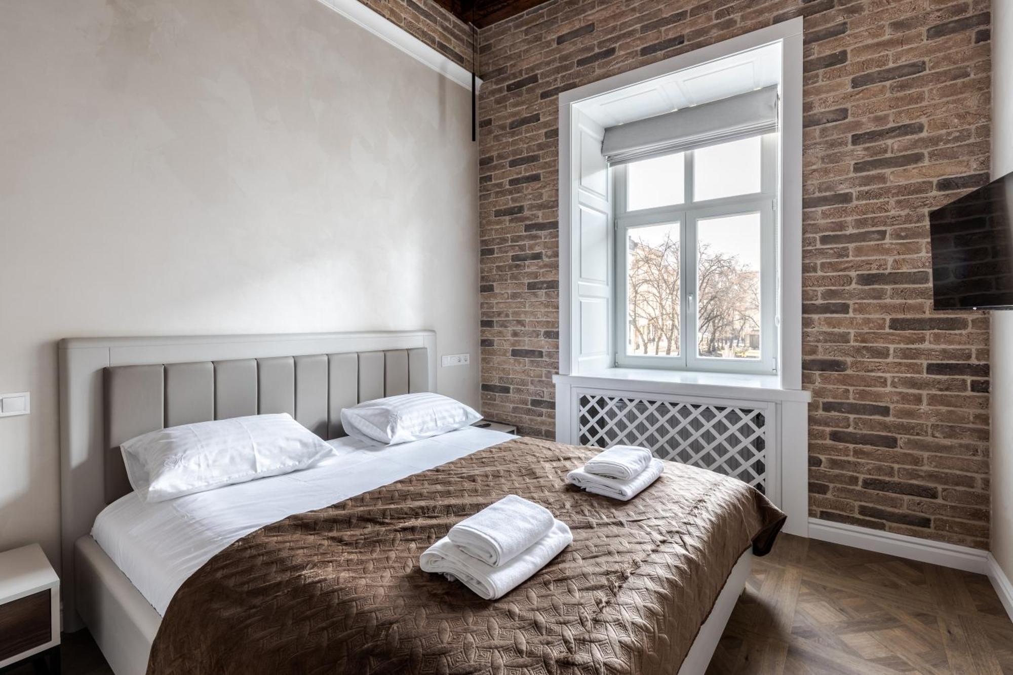 View On Rynok Square Apartments Lviv Extérieur photo